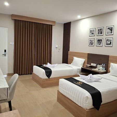 Nio Garden Hotel Sumbawa 외부 사진