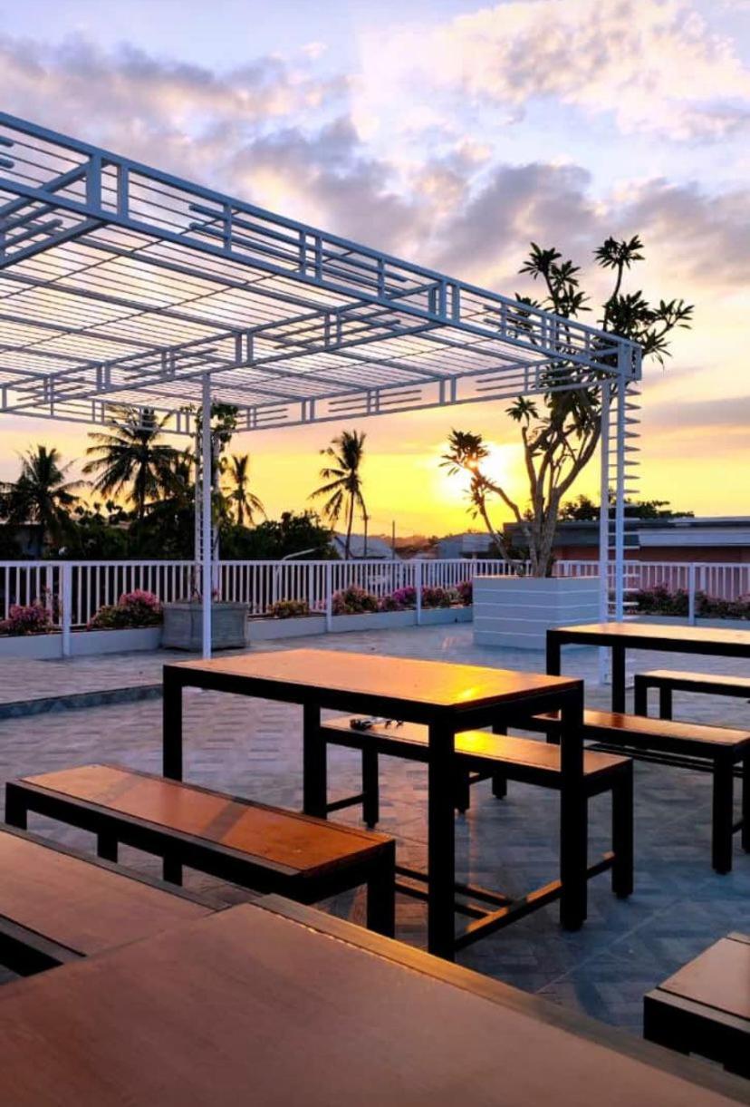 Nio Garden Hotel Sumbawa 외부 사진